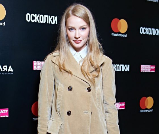 Светлана Ходченкова, Светлана Устинова и Виктория Толстоганова на премьере фильма «Осколки»