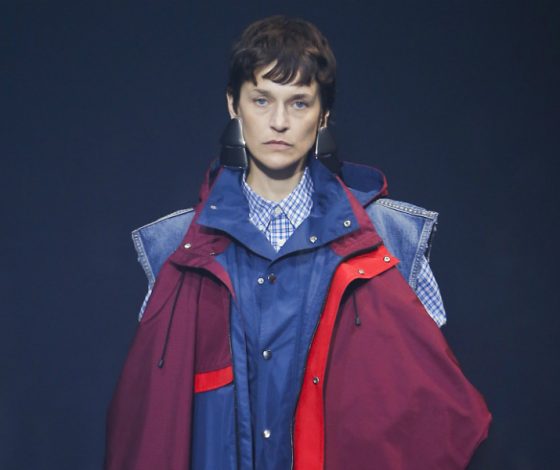 Смотри показ Balenciaga здесь!
