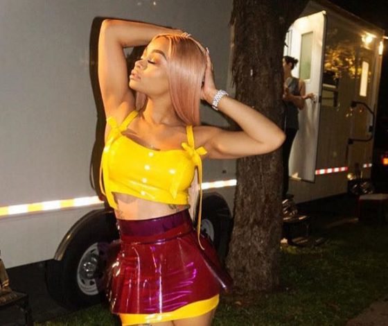 Очень нескромно! Блэк Чайна и еще 5 звезд, которые носят латексные наряды