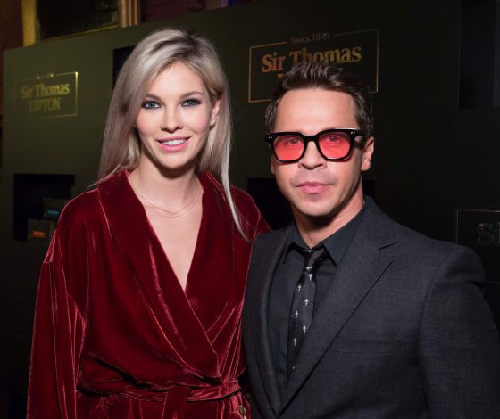 Наталья Бардо, Павел Деревянко и Лукерья Ильяшенко на ужине в резиденции посла Великобритании