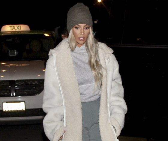 Новый выход! На Ким Кардашьян кроссовки, которых нет ни у кого в мире