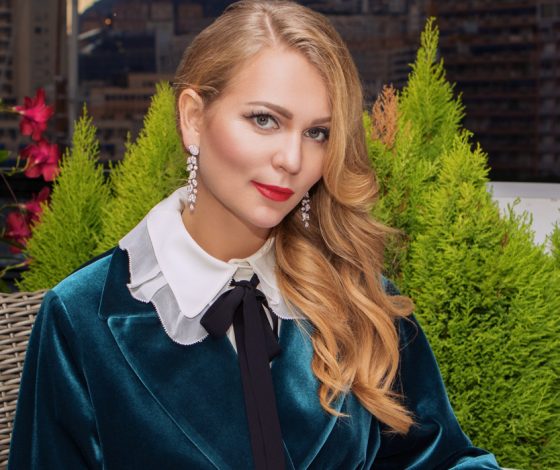 Художник Ольга Ломака: Теперь моя картина с Джудом Лоу в коллекции Пьера Кардена