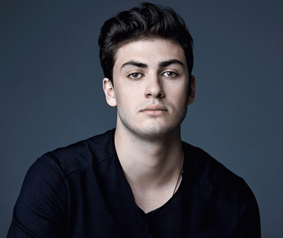 Новое поколение: топ-20 самых красивых парней золотой молодежи