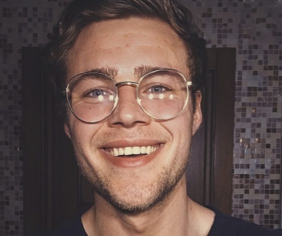 Найден самый популярный парень сайта знакомств! Его хотят все!