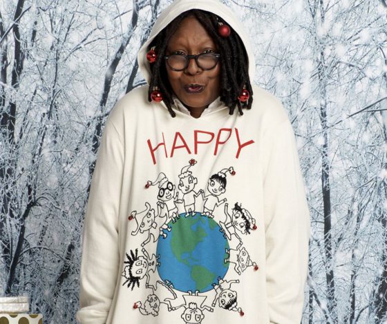 Вупи Голдберг создала коллекцию самых крутых «уродских свитеров»