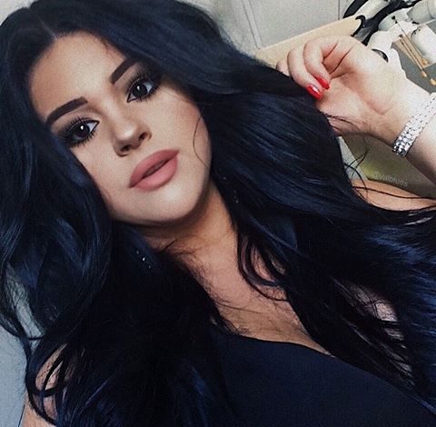 От Селены Гомес до Русалочки: эта девушка может перевоплотиться в кого угодно