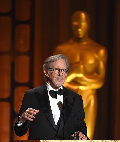 Спустя 40 лет: Стивен Спилберг экранизирует роман Стивена Кинга «Талисман»