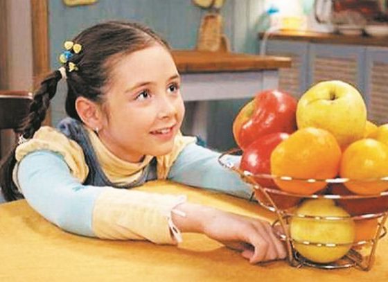 «А ты налей и отойди!». Как сейчас выглядит девочка из самой популярной рекламы нулевых?