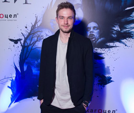 Александр Петров и другие звезды на вечеринке «ХеллоуВий»