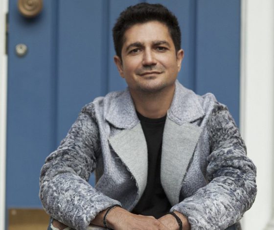 Идеальное пальто! Алексей Боков в коллаборации художника Павла Каплевича и бренда Color Temperature