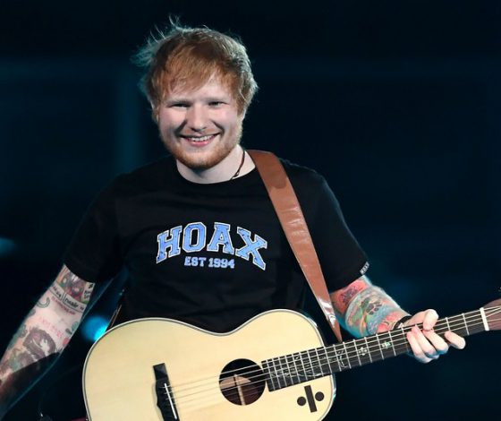 «Испортили мою радость»: Эда Ширана расстроили фанаты