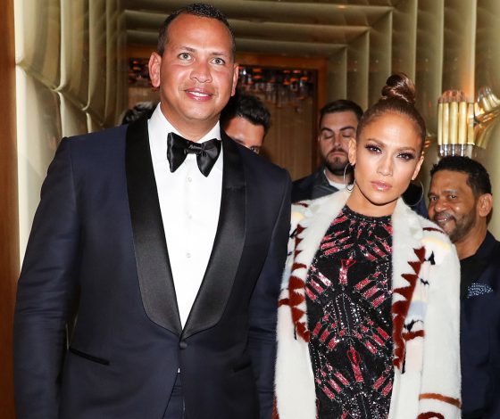 Дженни, что со стилем? Новый выход Лопес и Алекса Родригеса