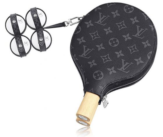 Дорого, но красиво: рождественская линейка подарков Louis Vuitton