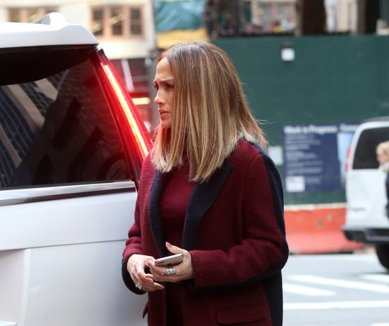 У Дженнифер Лопес новая прическа, и ей реально идет!