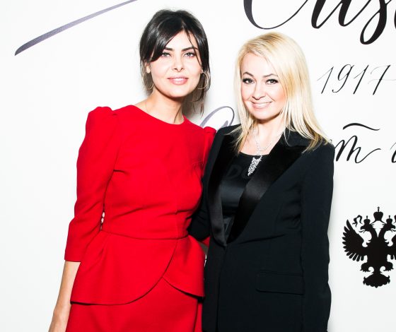 Яна Рудковская, Надежда Оболенцева и Юлианна Караулова на ужине Cristal Louis Roederer