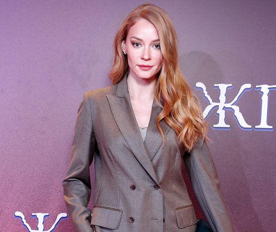 Светлана Ходченкова, Ольга Бузова и Виктория Исакова на премьере фильма «Жги!»