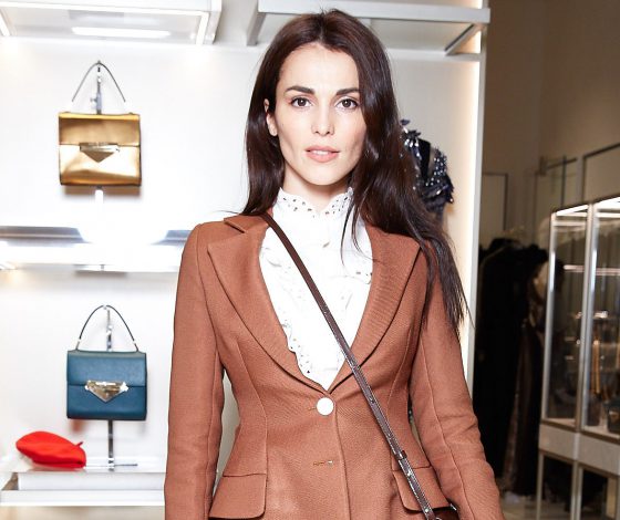 Сати Казанова, Катерина Шпица и Сабина Ахмедова на коктейле Valentin Yudashkin в честь запуска интернет-магазина