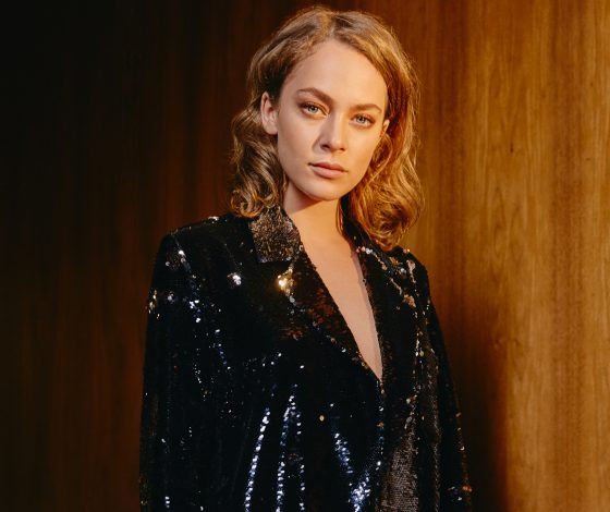 Аглая Тарасова показывает в чем встречать Новый год!