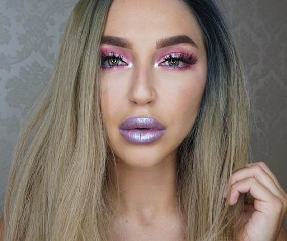 Голографические помады, где такие купить?