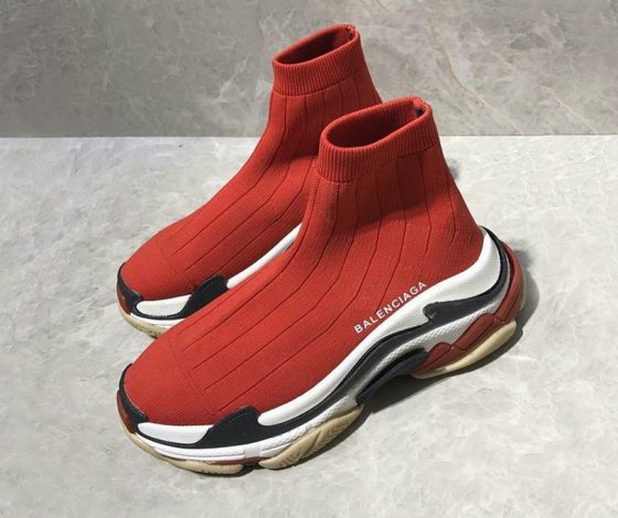 Два в одном: кастом-коллаборация самых популярных кроссовок Balenciaga