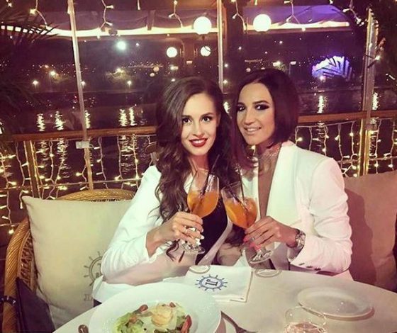 Держись, шоу-бизнес! Сестра Ольги Бузовой, кажется, тоже запела!