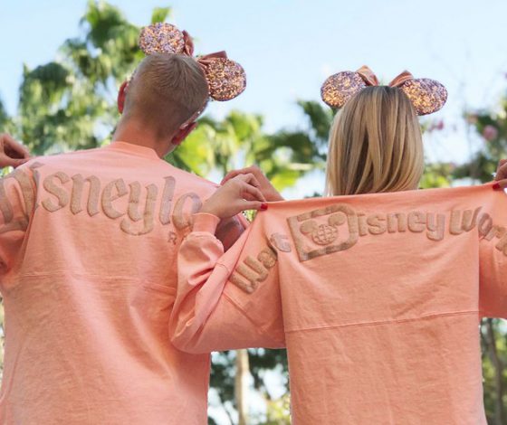 Ушки и лонгслив из Disneyworld, ради которых не жалко купить билет в Париж