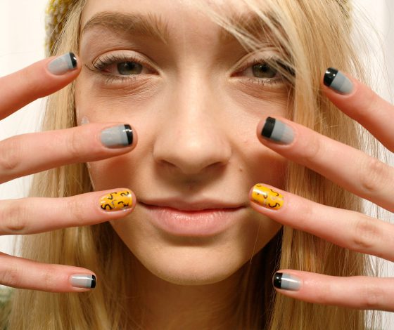 Какой маникюр сделать в Новый год?