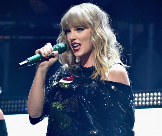 Просто катастрофа: все выходы Тейлор Свифт с тех пор, как вышел ее новый альбом