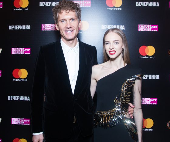 Надежда Сысоева и Илья Бачурин, Ирина Старшенбаум, Лукерья Ильяшенко на премьере фильма «Вечеринка»