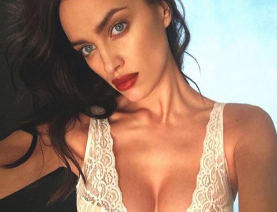 Что ест Ирина Шейк на Неделе моды? Пончики!