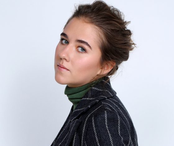 Новое поколение: дочь Петра Толстого Александра о молодом человеке, разводе родителей и предвзятом отношении