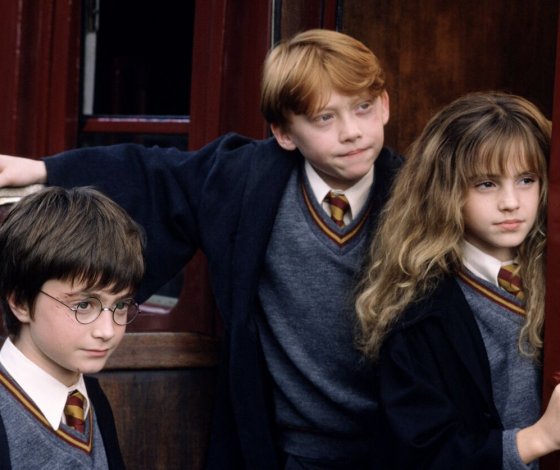 Где учат английский язык дети звезд и сколько это стоит?