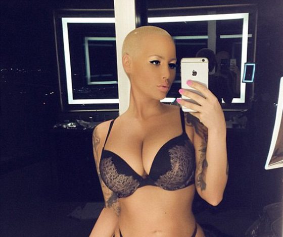 Эмбер Роуз уменьшила грудь! Смотри фото