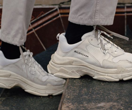 Модно и удобно: самые крутые модели «грязных» кроссовок