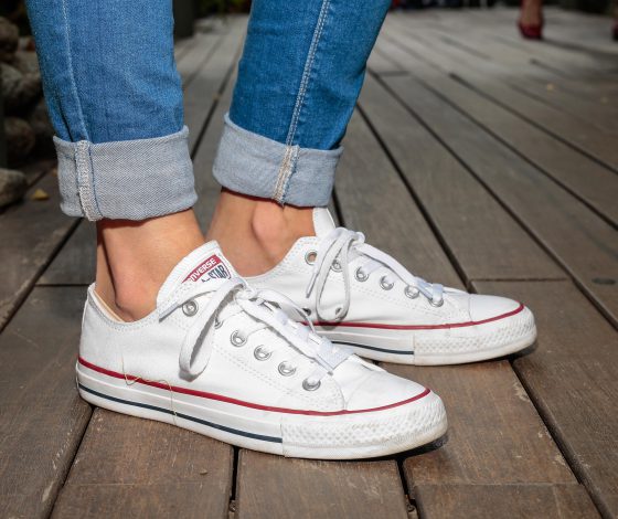 Почему Converse круче, чем Balenciaga Triple S? Фотодоказательства