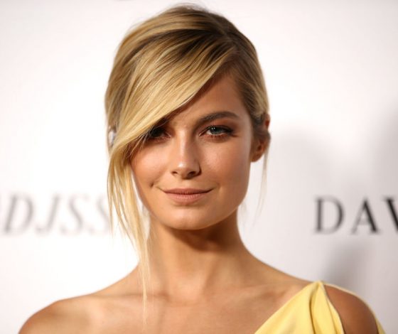 Модель Victoria’s Secret затравили из-за фигуры. Что она ответила?