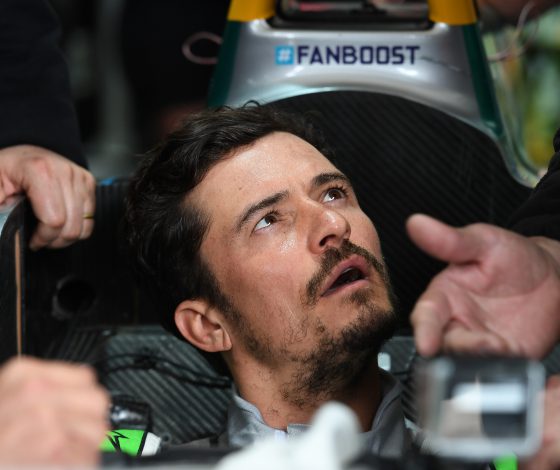 Орландо Блум отметил день рождения с Леонардо ДиКаприо в Марракеше. На машинках