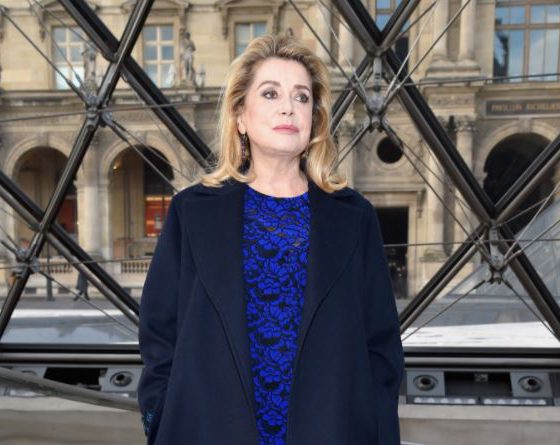 Вот это поворот! Француженки вмешались в голливудский секс-скандал