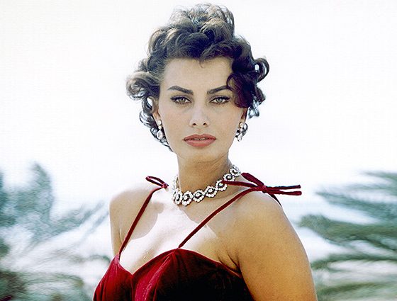 Нарушители спокойствия: 10 знаменитостей, которые сидели в тюрьме