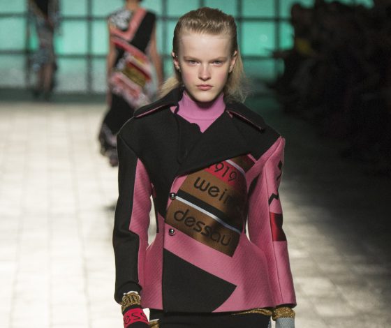 Смотри показ Mary Katrantzou здесь!