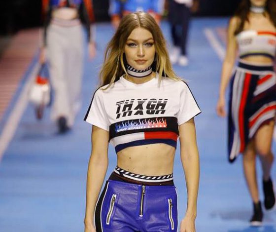 Автогонки, «самый красивый преступник» и семейство Хадид: как прошёл показ последней коллекции Tommy x Gigi?