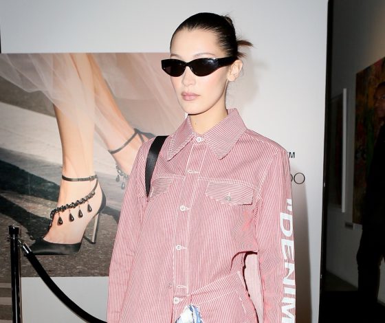 Белла Хадид, Кендалл Дженнер и Наоми Кэмпбелл на показе Off-White и Jimmy Choo