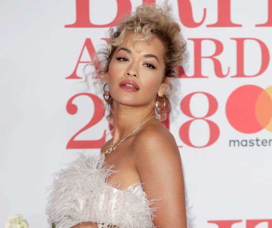 Неожиданно: Рита Ора с огненно-рыжими волосами. Как тебе?