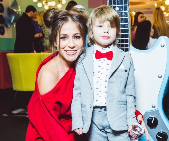 Юлия Барановская, Эмин Агаларов и Максим Фадеев на открытии ресторана «У Дяди Макса»