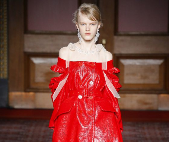 Смотри показ Simone Rocha здесь!