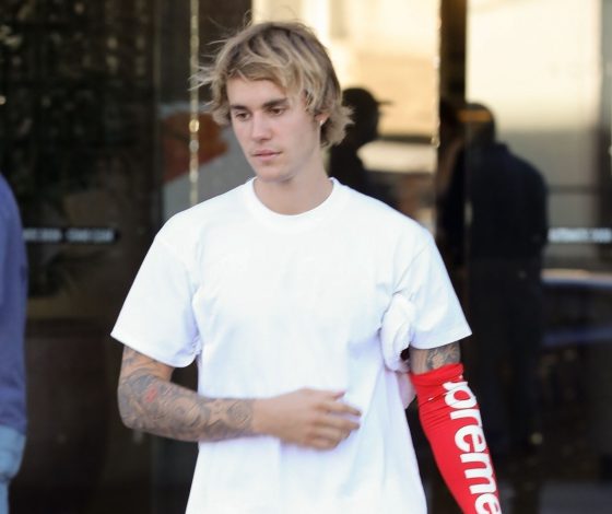Неужели это все? Джастина Бибера заметили с другой