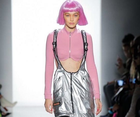 Джиджи Хадид открыла (и закрыла) показ Jeremy Scott!