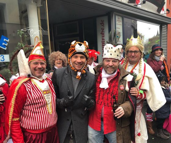 Как звезды провели выходные: 10-11 февраля