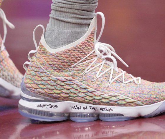 Леброн Джеймс выпустил кроссовки, вдохновленные любимыми… хлопьями