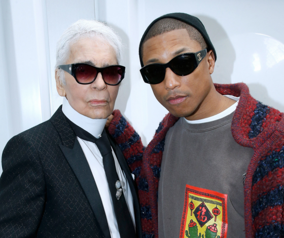 Плейлист для самых модных: любимую музыку Chanel можно скачать в Apple Music!